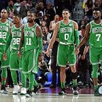Obrazek ilustruje koszykarzy Boston Celtics
