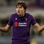 Obrazek prezentuje Federico Chiesę, zawodnika Cagliari