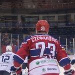 Na zdjęciu zawodnicy Szachtara i Junosta