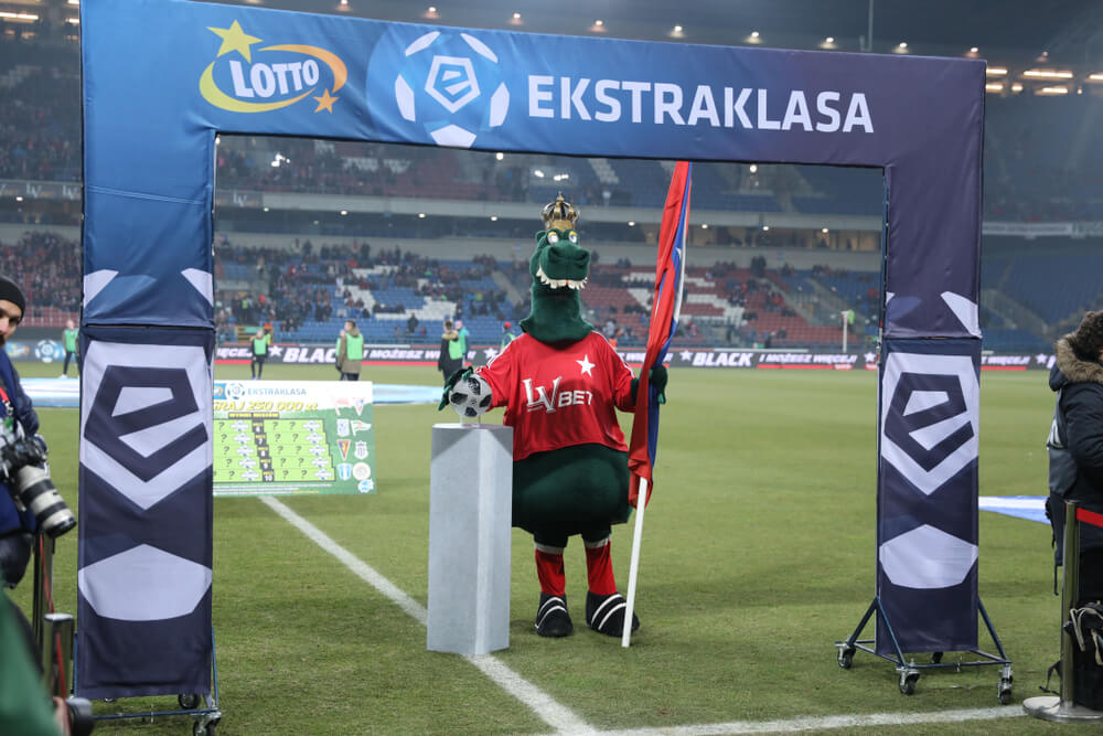 ekstraklasa-kursy-na-zakłady-długoterminowe