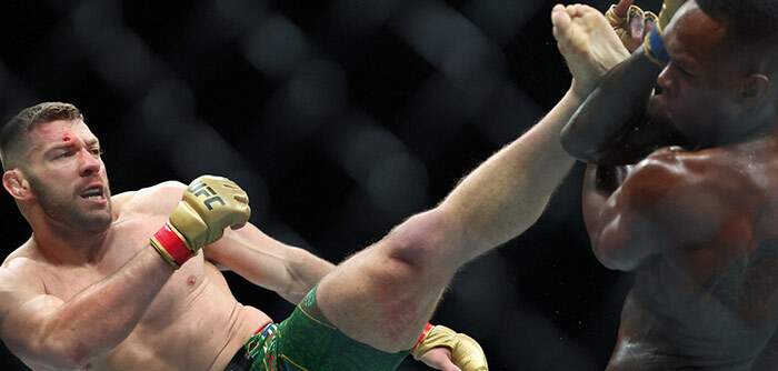 UFC 319: Du Plessis – Chimaev kursy i typy bukmacherskie (17.08.2025)