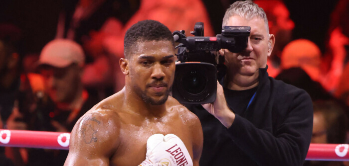 Jake Paul – Anthony Joshua: kursy i typy bukmacherskie na galę Netflixa (20.12.2025)